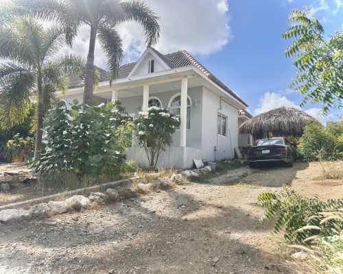 Villa Park Seru Lora 27