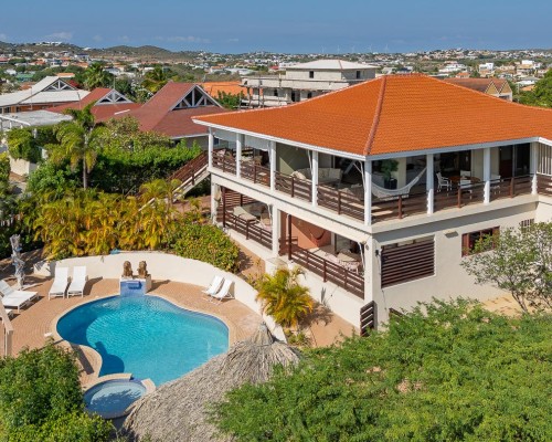 Mini Resort for Sale in Jan Thiel Mini Resort for Sale in Jan Thiel