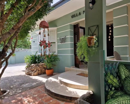 Van Leeuwenhoekstraat, Otrobanda Van Leeuwenhoekstraat, Otrobanda