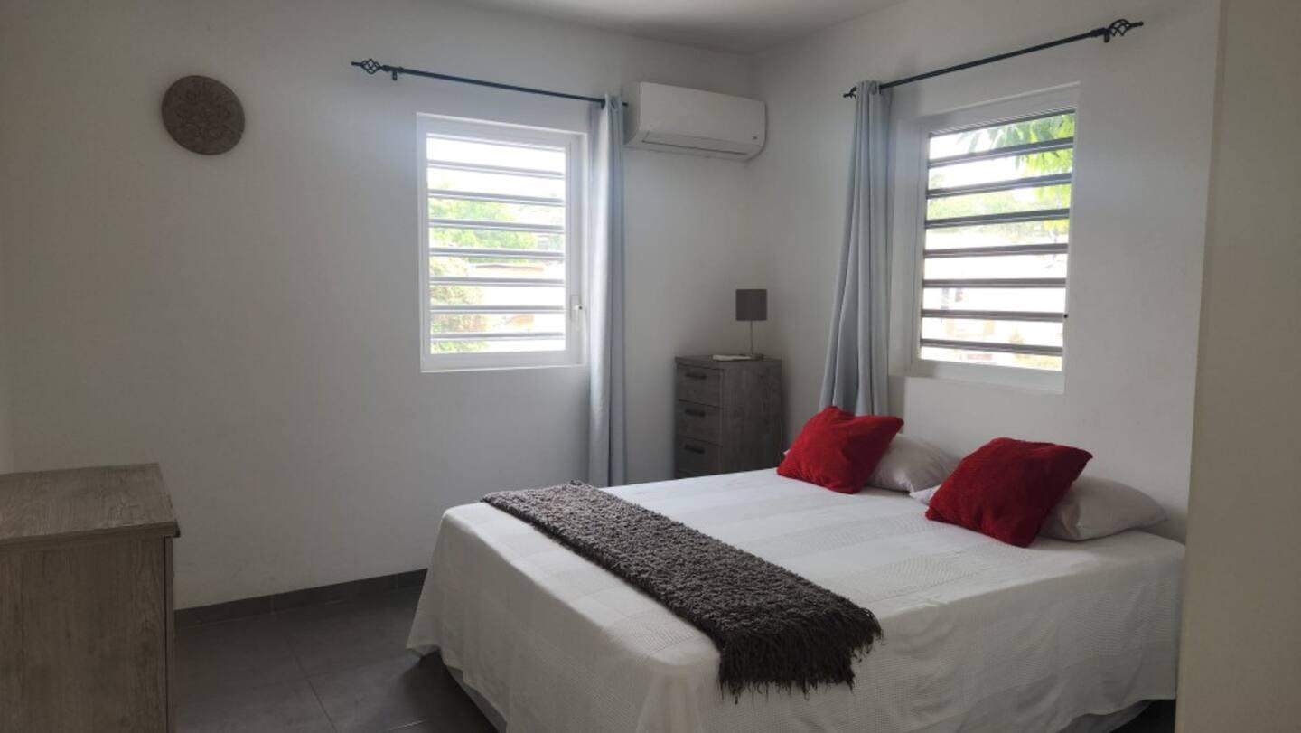 Great central located apartments! photo 4