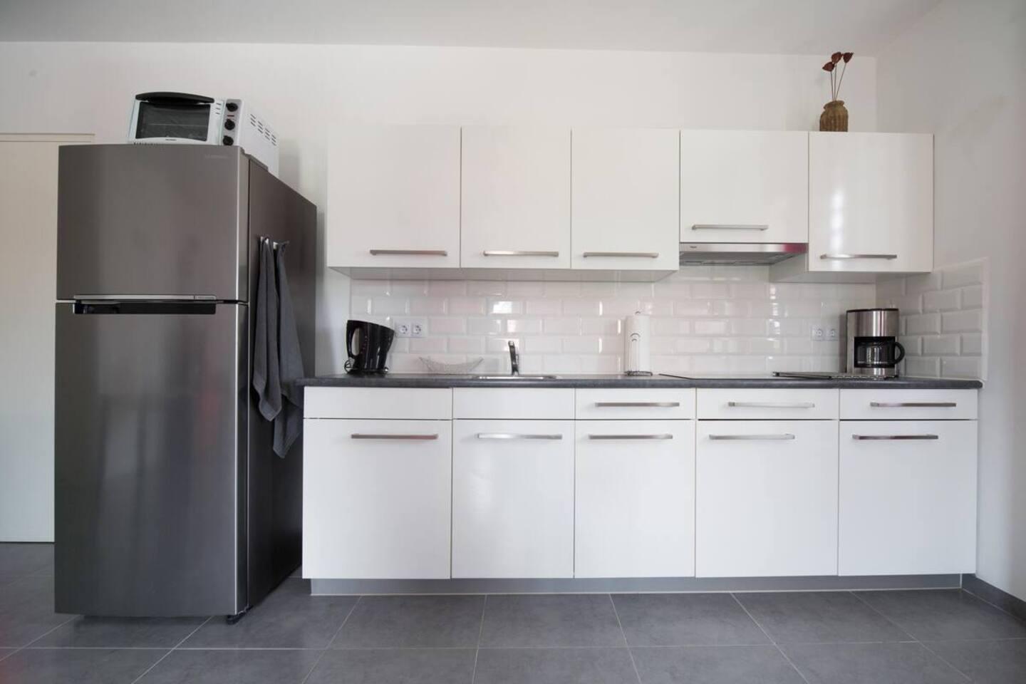 Great central located apartments! photo 5