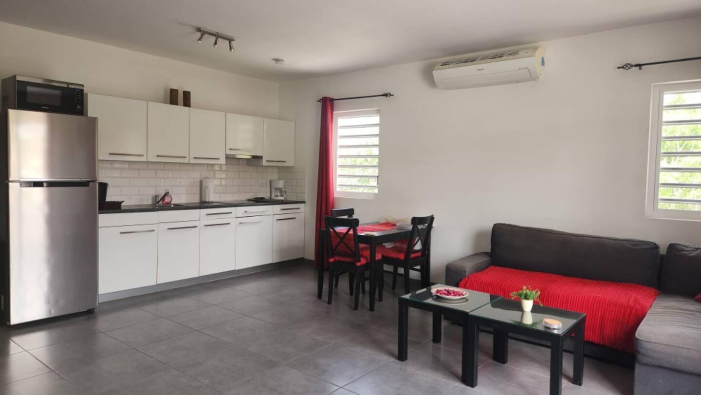 Great central located apartments! photo 8