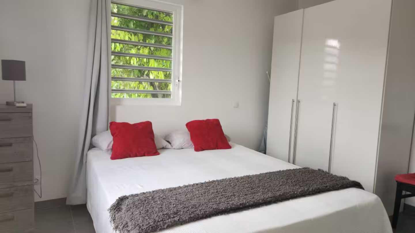 Great central located apartments! photo 9